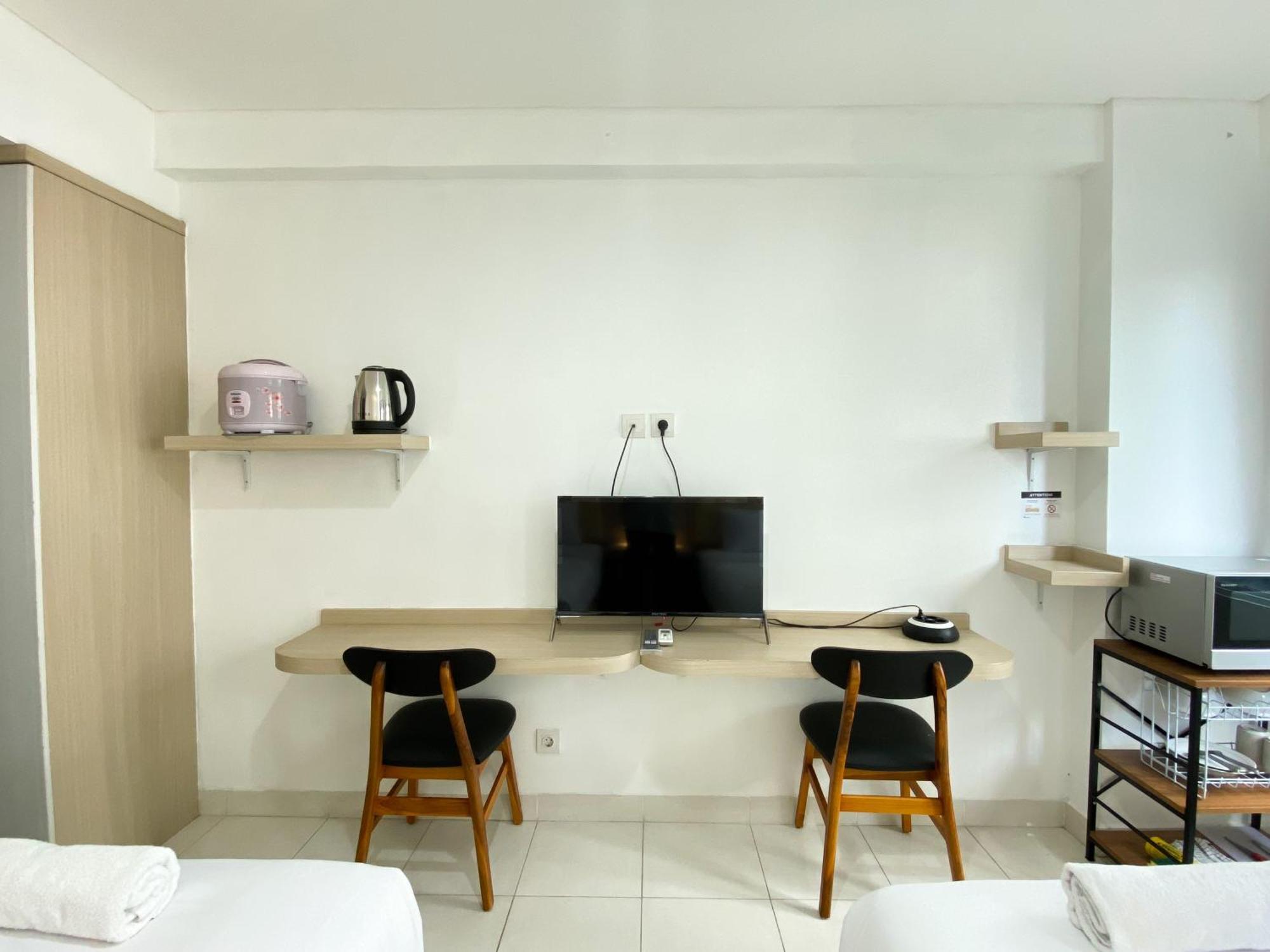 Cozy Stay Studio Cikarang Esterno foto